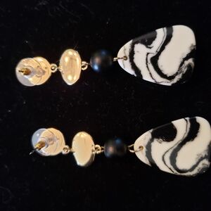 Black and White Swirl Earrings